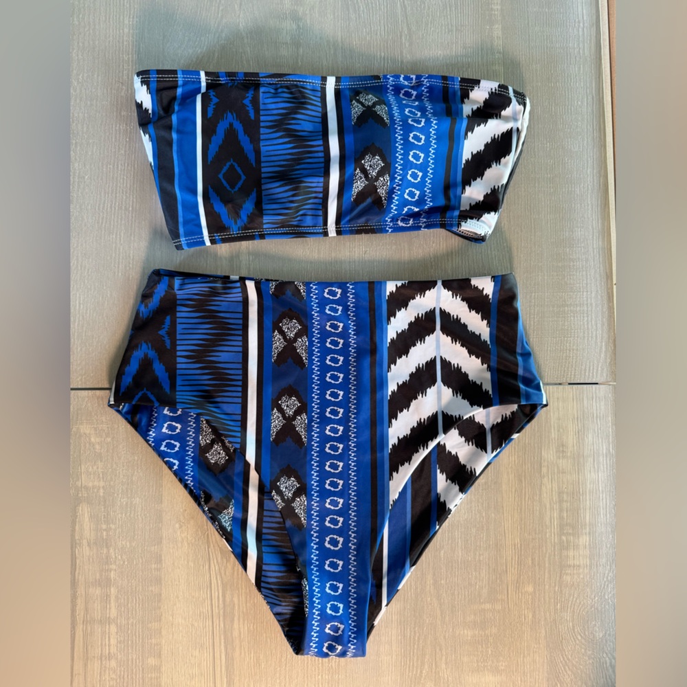 SHEIN Bandeau Bikini Set